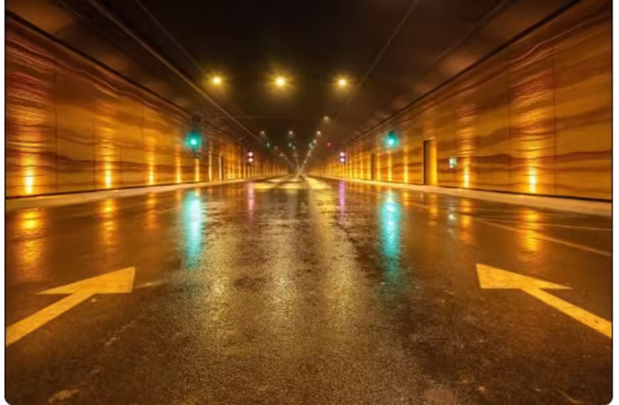 نفق طريق أبي بكر الصديق بمشروع حديقة الملك سلمان