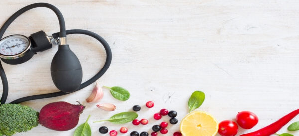 علاج ارتفاع ضغط الدم المفاجئ في المنزل وأسبابه