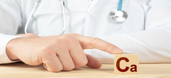 أعراض نقص الكالسيوم والحديد وأسبابها
