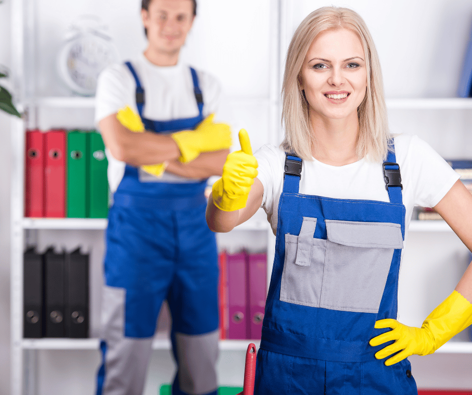 خادمات بنظام الساعة في عجمان