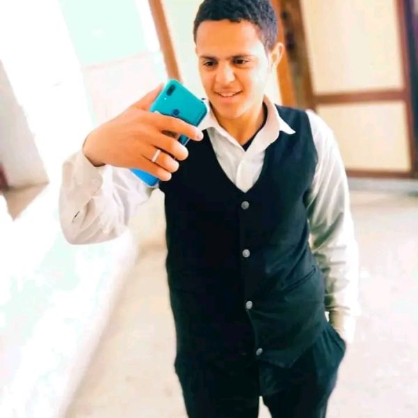 كيف تحول مهدي محمود من صحفي رياضي ل مسوق سوشيال ميديا