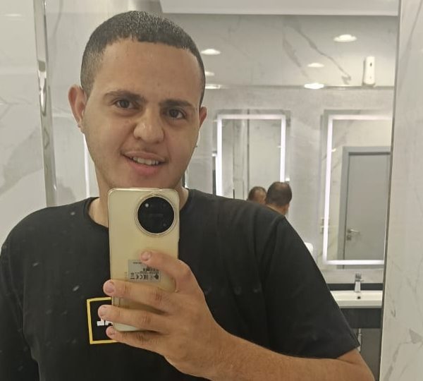 مهدي محمود محمد محمود.. رحلة صعود من محرر رياضي إلى خبير في الميديا والتوثيق الرقمي