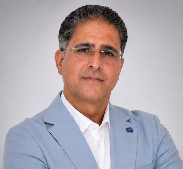 عمرو فهمي يهنئ مصر بالتأهل التاريخي إلى دور الـ16.. ويؤكد: نجاح «نقطة قوة» يقود إلى إطلاق «بوابة المستقبل»