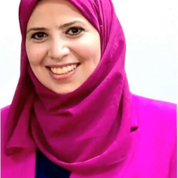 د. دعاء محيي الدين.. عندما يصبح التوأم الرقمي «عقلًا» يتعلم: نحو جيل جديد من التوأمة الرقمية للذكاء الاصطناعي الإدراكي