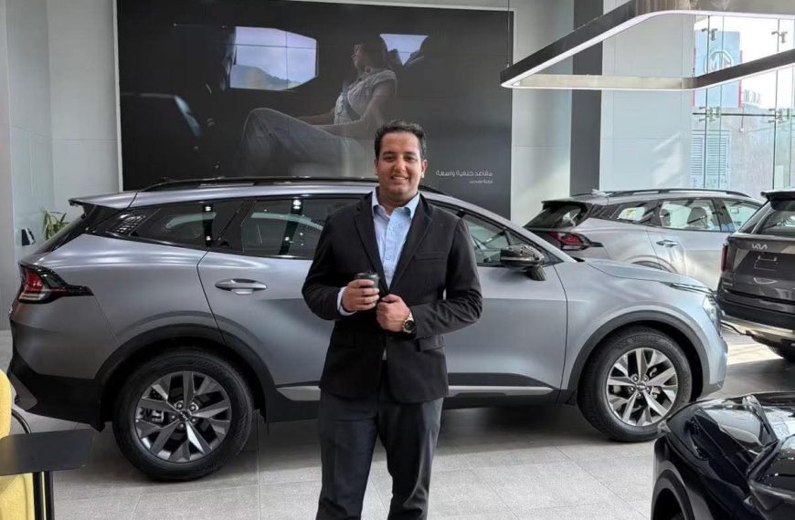 محمد الطاهر.. من إدارة صفحات السوشيال ميديا إلى بناء&hellip;