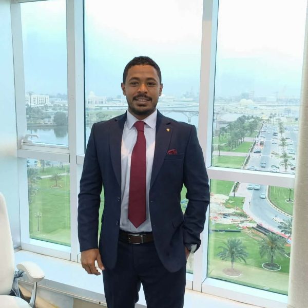 من شاشات التلفزيون إلى تطوير البرمجيات.. محطات في رحلة أحمد عبد النبي الرقمية
